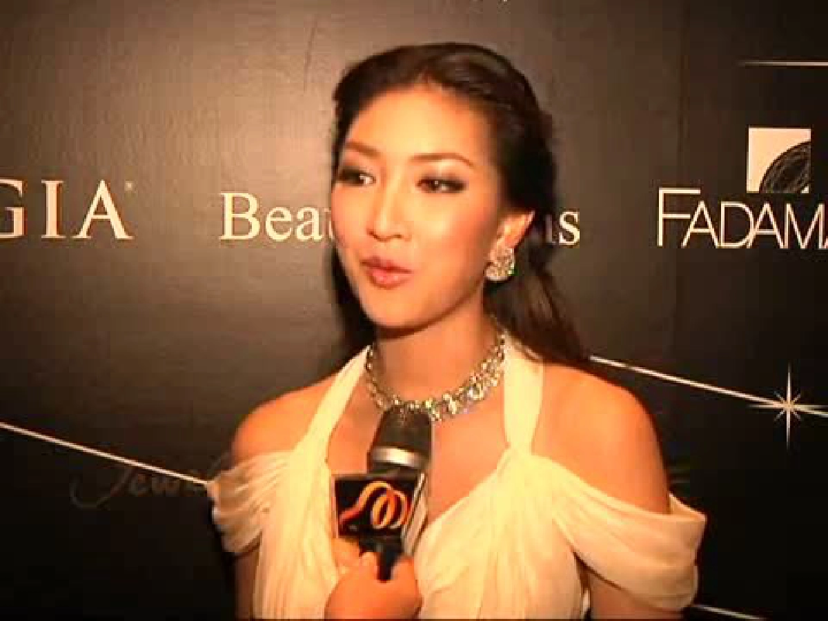 แพนเค้กโชว์เครื่องเพชรล้ำค่างานฉลอง80ปีGIA