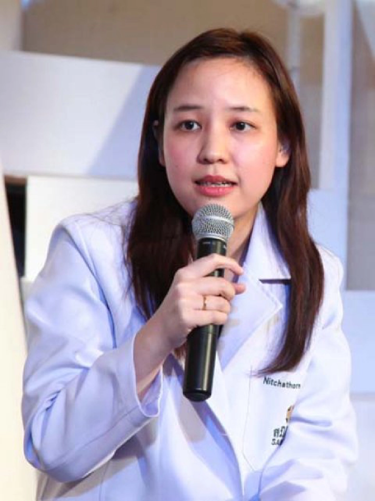 คนละตำราแต่รักษาโรคได้เหมือนกัน คนละตำราแต่รักษาโรคได้เหมือนกัน