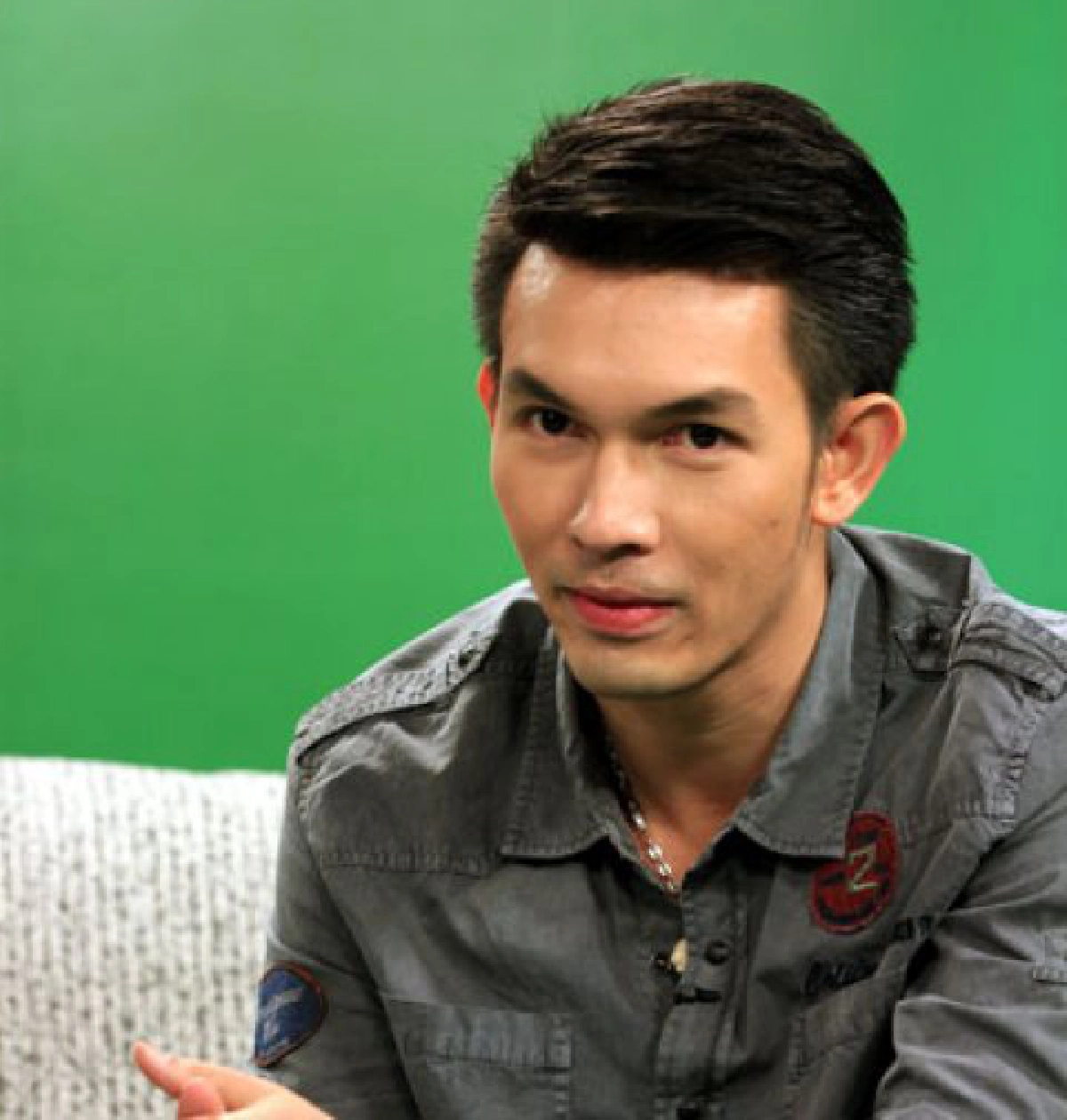 ป่วยหลายโรค
"นัท" ยิ้มมี "อั้ม" ให้กำลังใจ
ป่วยหลายโรค
"นัท" ยิ้มมี "อั้ม" ให้กำลังใจ