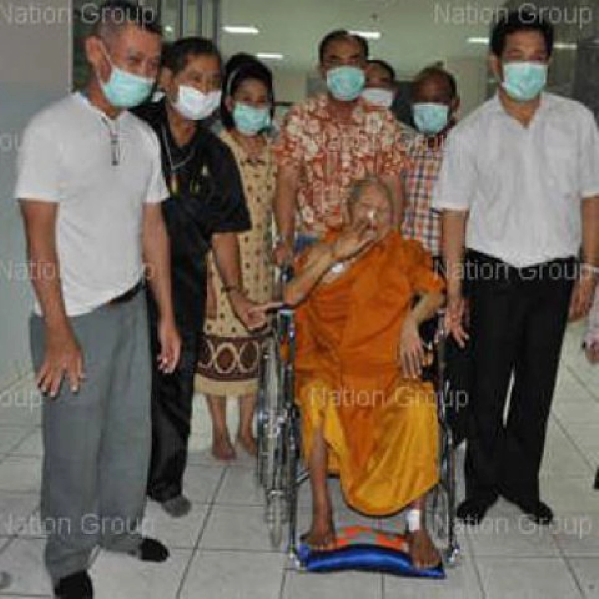 เปลี่ยนห้องพ่อคูณสวดค้ำโพธิ์หายป่วย
