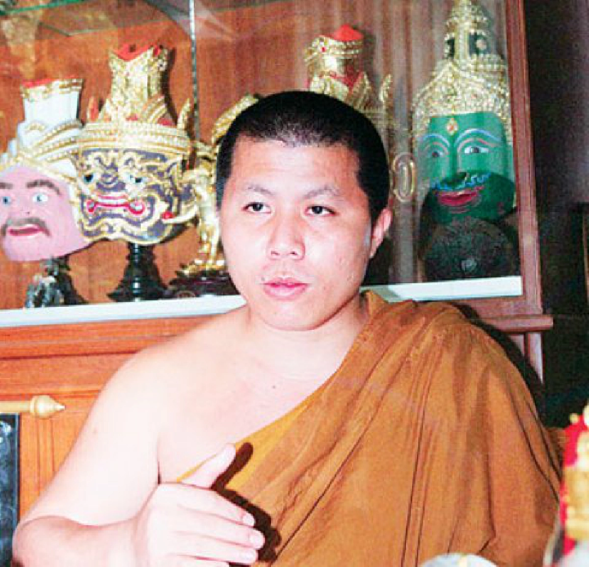 พระอาจารย์อุเทน จัดพิธีไหว้ครูประจำปี
พระอาจารย์อุเทน จัดพิธีไหว้ครูประจำปี