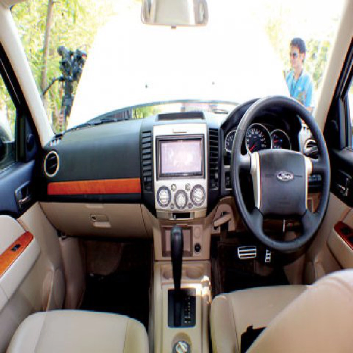 เอเวอเรสต์4x4เอนกประสงค์ตามตัว เอเวอเรสต์4x4เอนกประสงค์ตามตัว