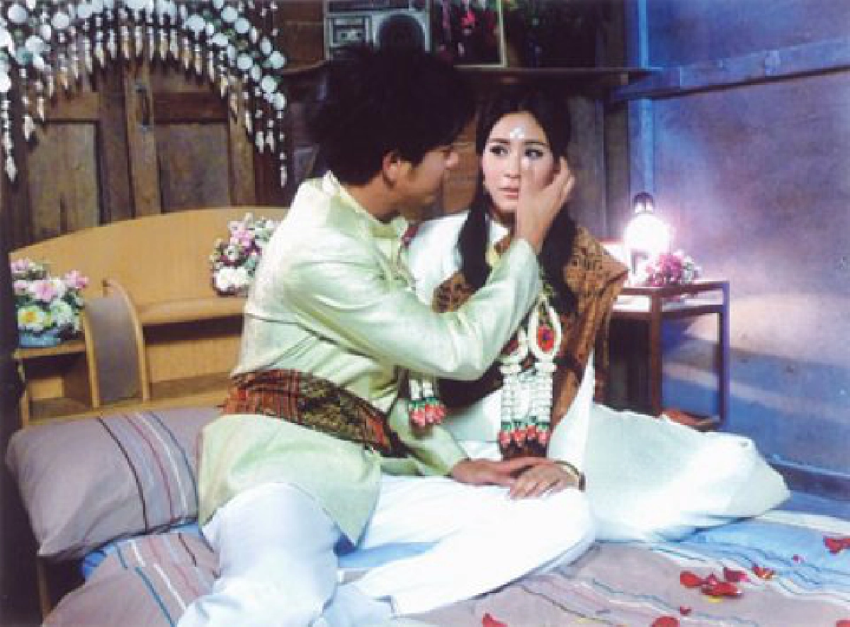 "พอร์ช-จุ๋ย" สั่นสู้จูบจริง 
อวสานมนต์รักแม่น้ำมูล 

