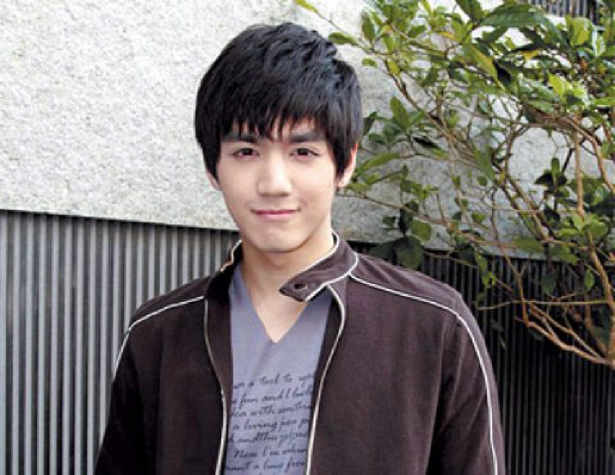 คนดังร้องทุกข์ - "รถติดทำผมไปทำงานสาย"
เสียงพ้อจาก "เม้าท์ บีโอวาย"
คนดังร้องทุกข์ - "รถติดทำผมไปทำงานสาย"
เสียงพ้อจาก "เม้าท์ บีโอวาย"