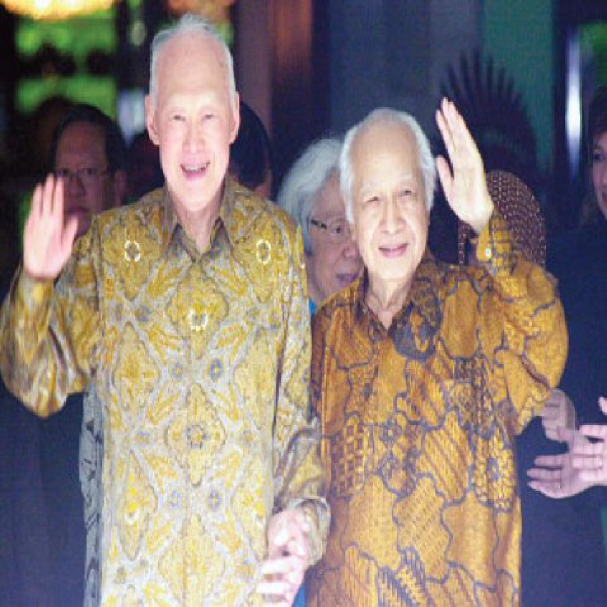 นักการเมืองกับรัฐบุรุษ นักการเมืองกับรัฐบุรุษ