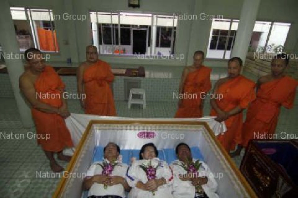 พท.เอาเคล็ด'ฉลอง'นำทีมนอนโลงศพ 