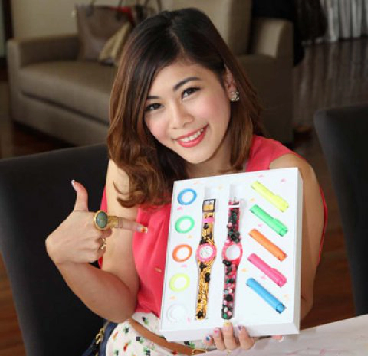 เสิร์ฟข่าว...เม้าท์แตก  (อังคารที่ 7 มิถุนายน 2554)

