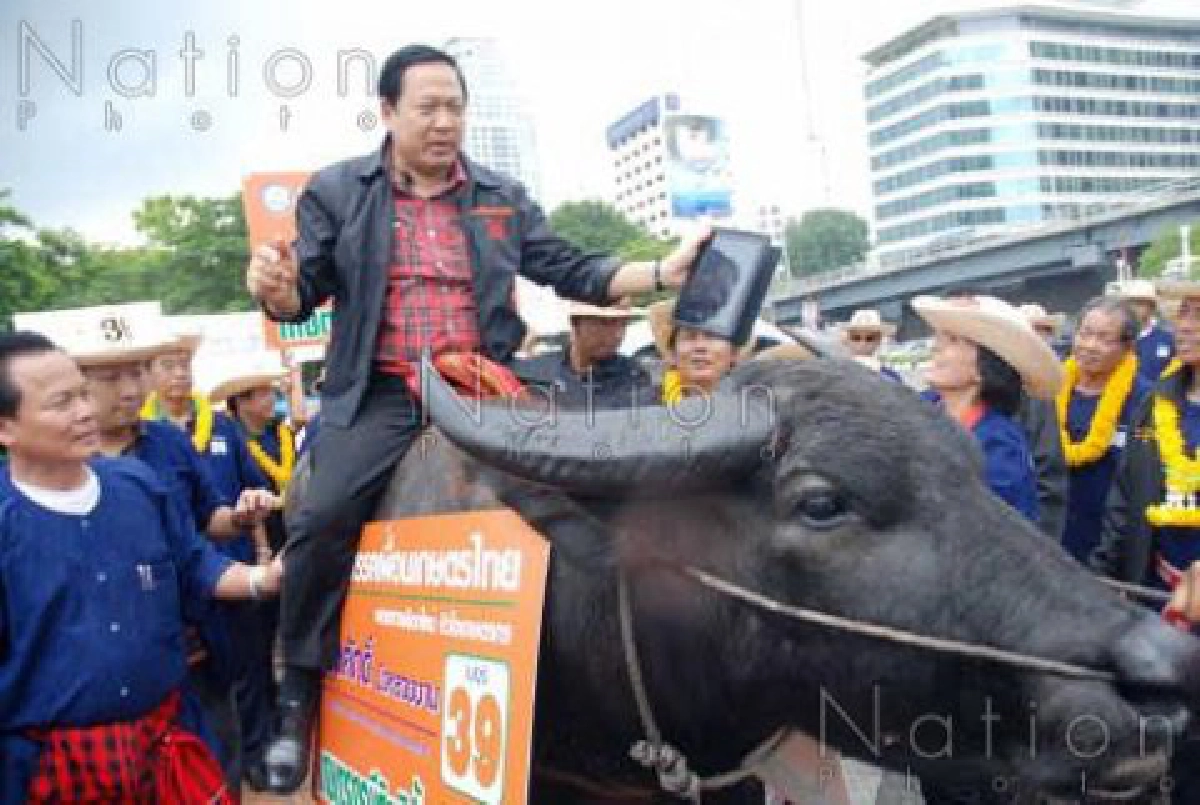 ต่างชาติโยกเงินออกหนี"การเมือง"เทขาย"หุ้น-บอนด์"-ธ.โลกนโยบายพรรคดันเงินเฟ้อ ต่างชาติโยกเงินออกหนี"การเมือง"เทขาย"หุ้น-บอนด์"-ธ.โลกนโยบายพรรคดันเงินเฟ้อ