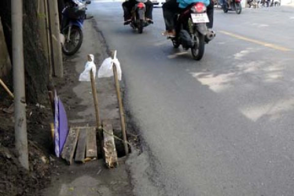 ปิดฝาท่อแล้ว ปิดฝาท่อแล้ว