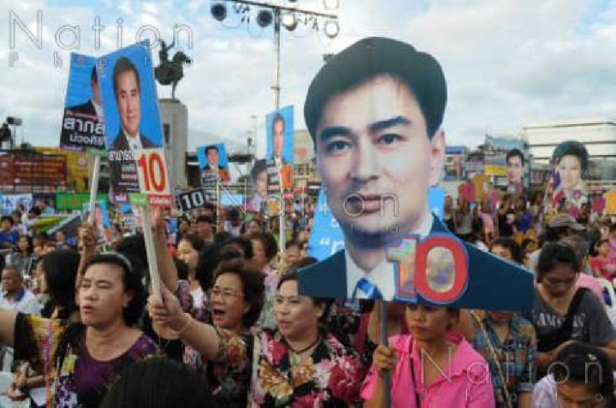 ปชป.ชี้นโยบายศก.พท.ลักไก่ขายฝันอื้อ