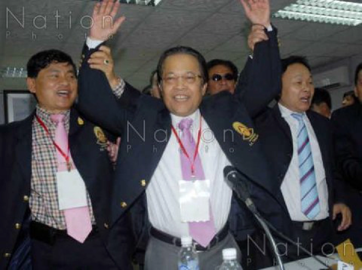 บังยีวรวีร์นั่งนายกฟุตบอลฯต่ออีกสมัย บังยีวรวีร์นั่งนายกฟุตบอลฯต่ออีกสมัย