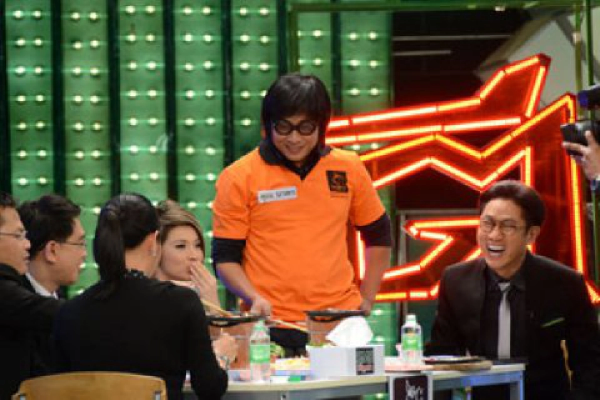 ไฮไลท์ทีวี (ศุกร์ที่ 24 มิถุนายน 2554)

