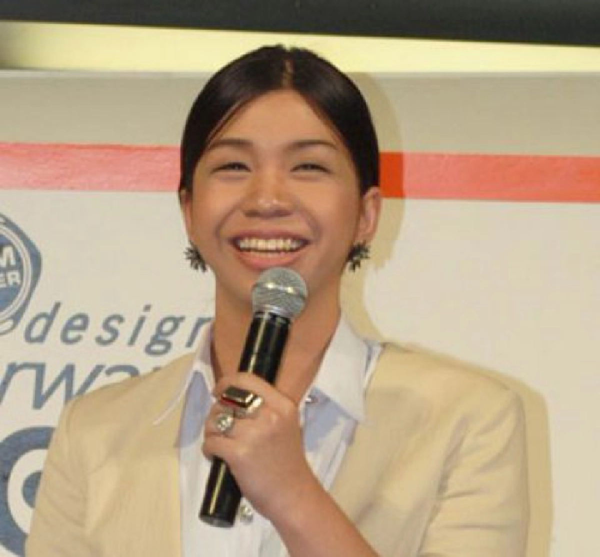 เฟ้นหานักออกแบบเลือดใหม่
เฟ้นหานักออกแบบเลือดใหม่