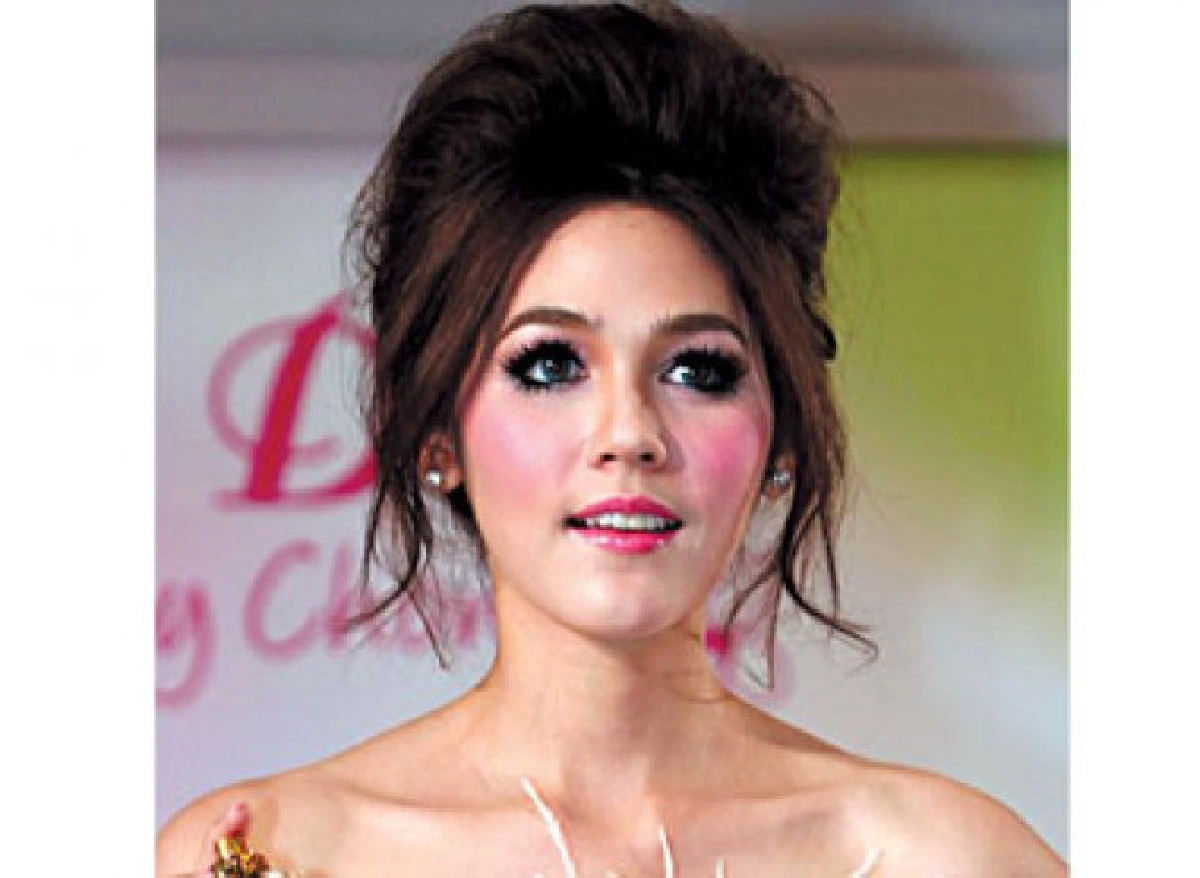 เม้าท์นอกจอ (เสาร์ที่ 2 กรกฎาคม 2554)
เม้าท์นอกจอ (เสาร์ที่ 2 กรกฎาคม 2554)