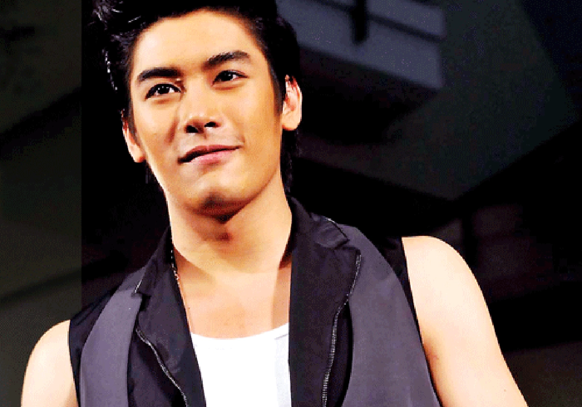 ตื่นเต้นเปิดตัวคลื่นลูกใหม่"เคน"รับตอนเด็กไม่หล่อ ตื่นเต้นเปิดตัวคลื่นลูกใหม่"เคน"รับตอนเด็กไม่หล่อ