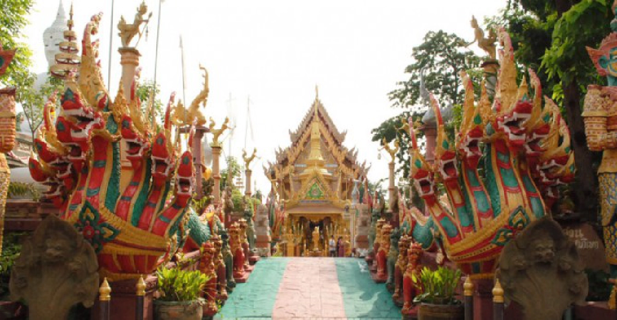 ไหว้พระ-ออมบุญ ชมคุ้มวัดที่อุบล
