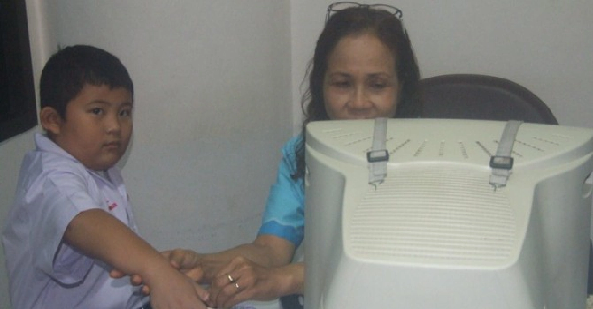'น้องเต้าส่วน'ทำบัตรปชช.