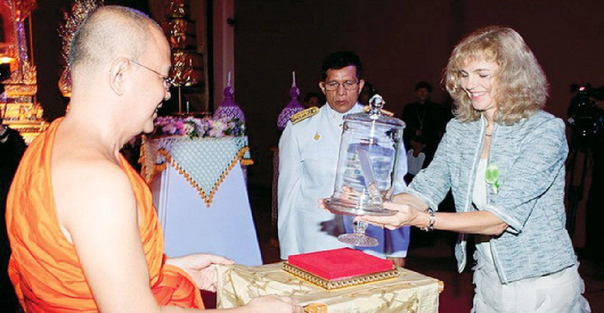 พระธรรมเจดีย์ ๒,๐๐๐ ปี
จาก...หุบเขาบาบิยันถึงภูเขาทองวัดสระเกศ พระธรรมเจดีย์ ๒,๐๐๐ ปี
จาก...หุบเขาบาบิยันถึงภูเขาทองวัดสระเกศ