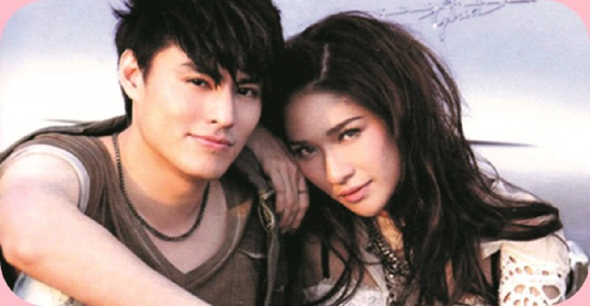 ดาราอินเลิฟฉวยจังหวะรักมักมาพร้อมโชค!! ดาราอินเลิฟฉวยจังหวะรักมักมาพร้อมโชค!!