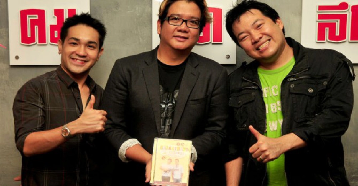 "บาสเก็ตแบนด์"สมนาคุณ"เพื่อน"
จัดคอนเสิร์ตฉลอง11ปี
"บาสเก็ตแบนด์"สมนาคุณ"เพื่อน"
จัดคอนเสิร์ตฉลอง11ปี