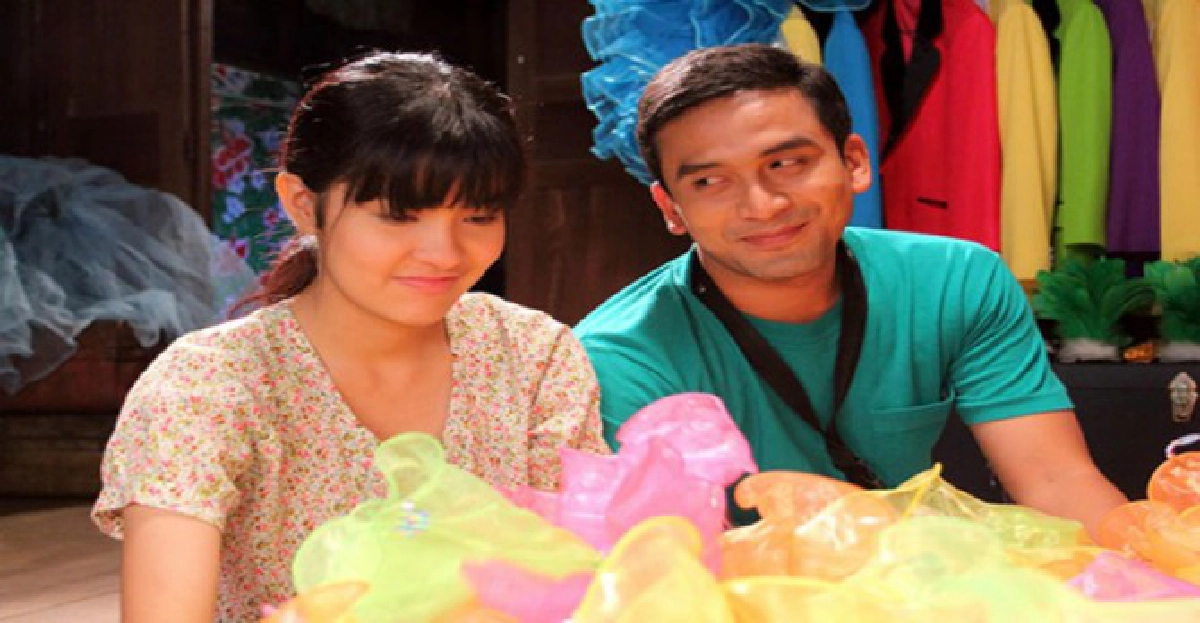 จ่อฟ้องหนังพุ่มพวง ดวงจันทร์
จ่อฟ้องหนังพุ่มพวง ดวงจันทร์