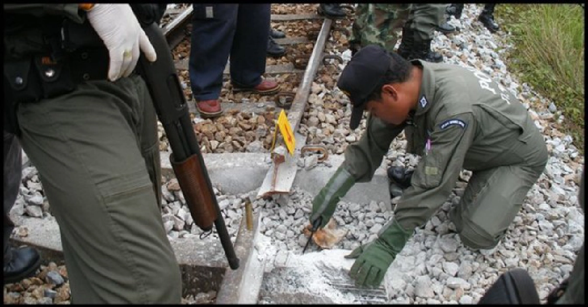 วางบึ้มรางรถไฟระแงะหยุดวิ่ง14ขบวน