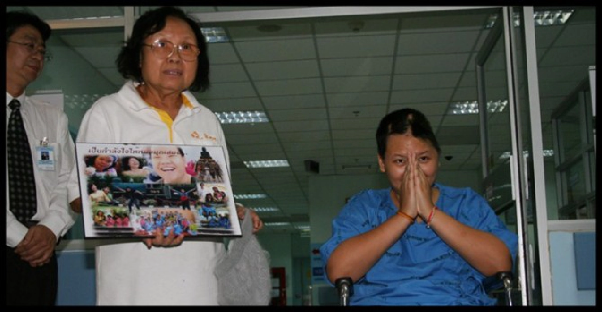 'เบิร์ด'ส่งกระเช้าเยี่ยม'หมอมุก'