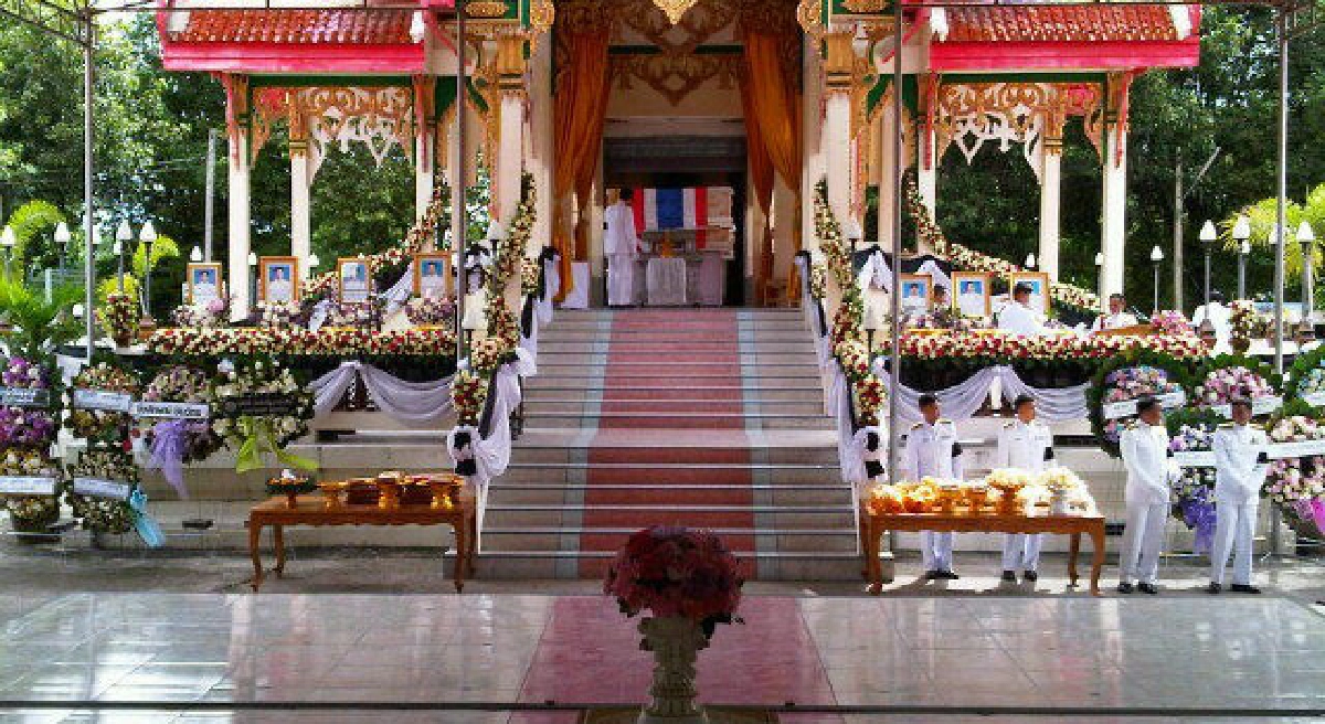 พระราชทานเพลิง7ทหารฮ.ตกแก่งกระจาน พระราชทานเพลิง7ทหารฮ.ตกแก่งกระจาน