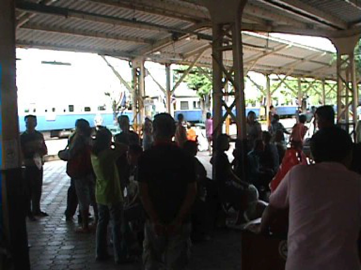 ขู่บึ้มรถไฟสายเหนือวุ่นตรวจแต่ไม่พบ