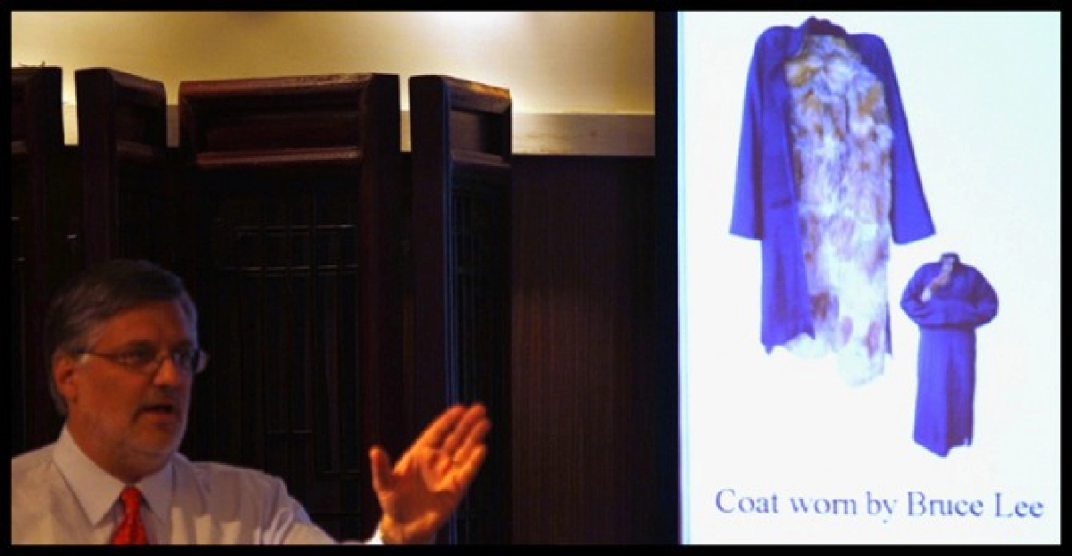 เปิดประมูลของรัก'บรูซ ลี'เสื้อคลุมดาวเด่น เปิดประมูลของรัก'บรูซ ลี'เสื้อคลุมดาวเด่น