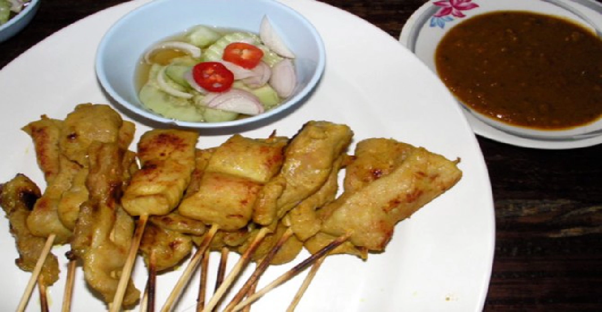 ขี่รถถีบผ่อบ้านโบราณเมืองแพร่ ขี่รถถีบผ่อบ้านโบราณเมืองแพร่