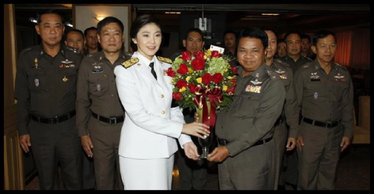 'ผบ.ตร.'นำคณะตบเท้ายินดี'นายกฯ'

