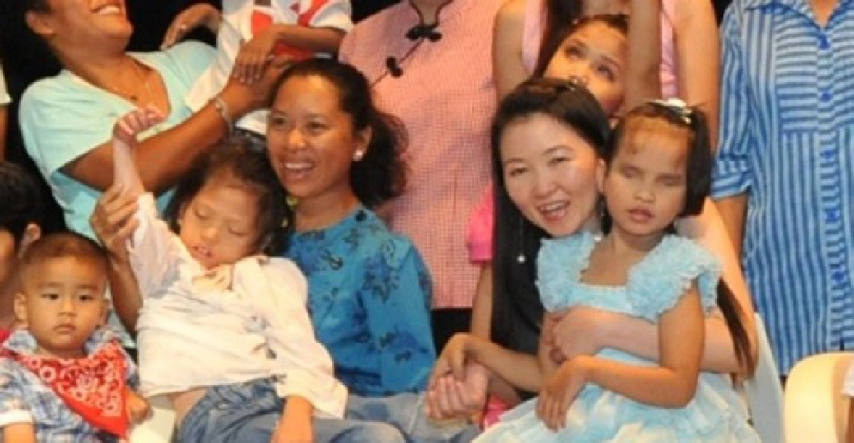 สร้างสนุกปลุกปั้นพัฒนาการให้ลูกคนพิเศษ สร้างสนุกปลุกปั้นพัฒนาการให้ลูกคนพิเศษ