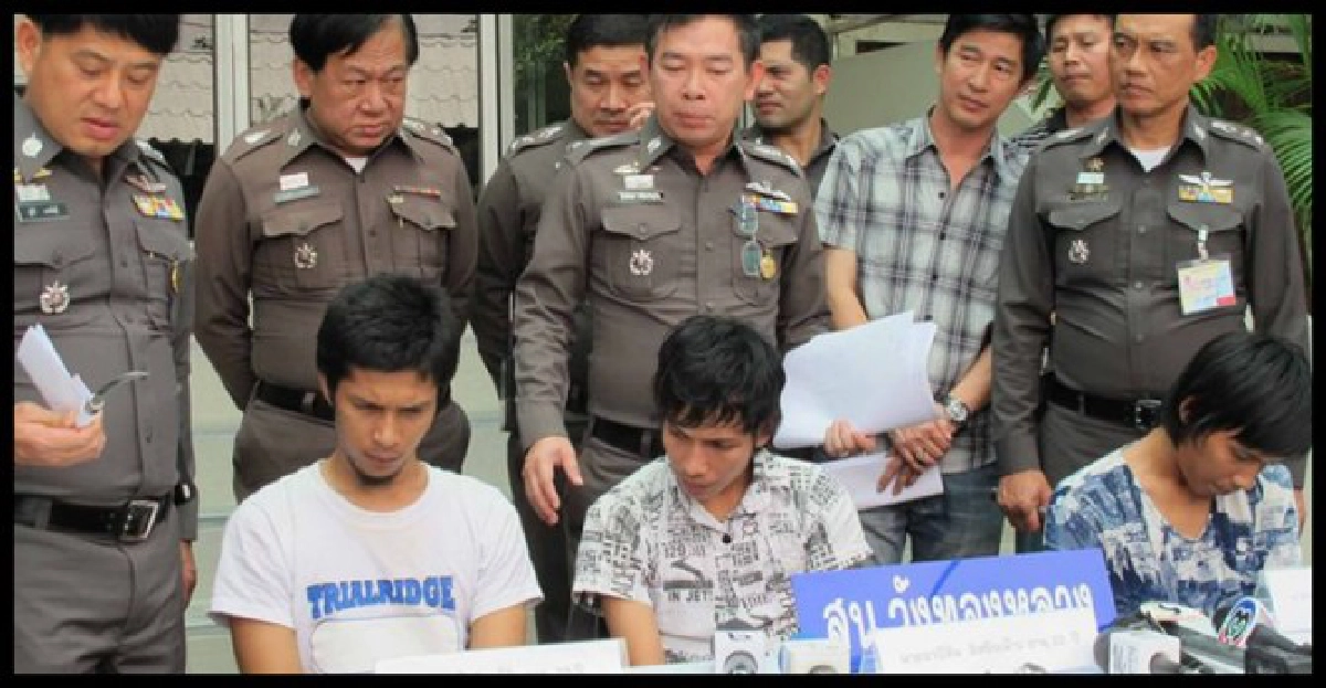 จับ3หนุ่มลวงเพื่อนฆ่าทิ้งพงหญ้า
จับ3หนุ่มลวงเพื่อนฆ่าทิ้งพงหญ้า
