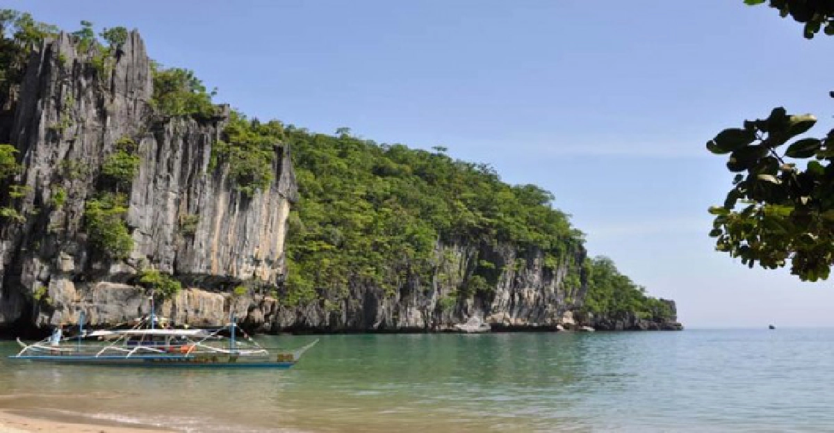 พัก'ใจ-กาย'ที่'เกาะปาลาวัน' พัก'ใจ-กาย'ที่'เกาะปาลาวัน'