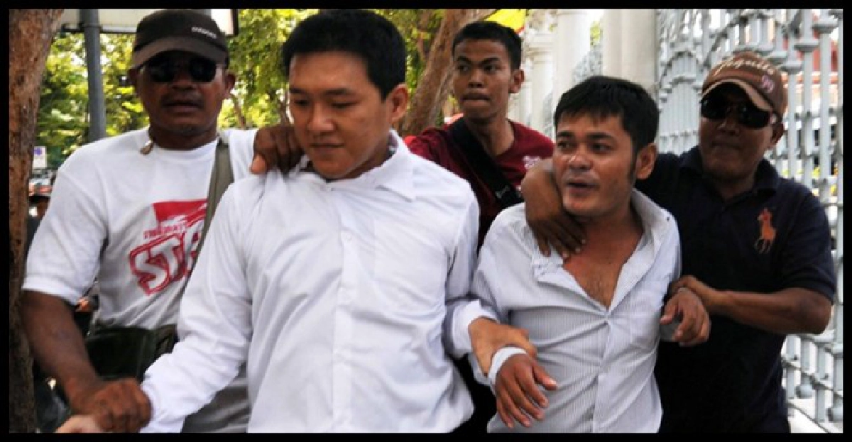 2นศ.วางหรีด'สมศักดิ์'แดงล็อคคอ