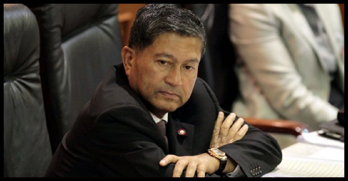 'เฉลิม'ตั้งวอร์รูมสตช.ฟันเว็บหมิ่น 'เฉลิม'ตั้งวอร์รูมสตช.ฟันเว็บหมิ่น