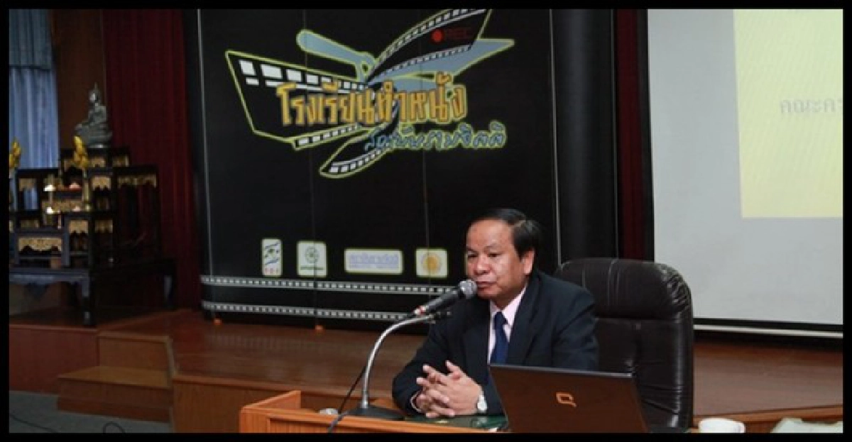 ครูรุ่นใหม่ต้องมีจิตวิญญาณนักคิดเก่งไอซีที-ภาษาสอนสนุก ครูรุ่นใหม่ต้องมีจิตวิญญาณนักคิดเก่งไอซีที-ภาษาสอนสนุก
