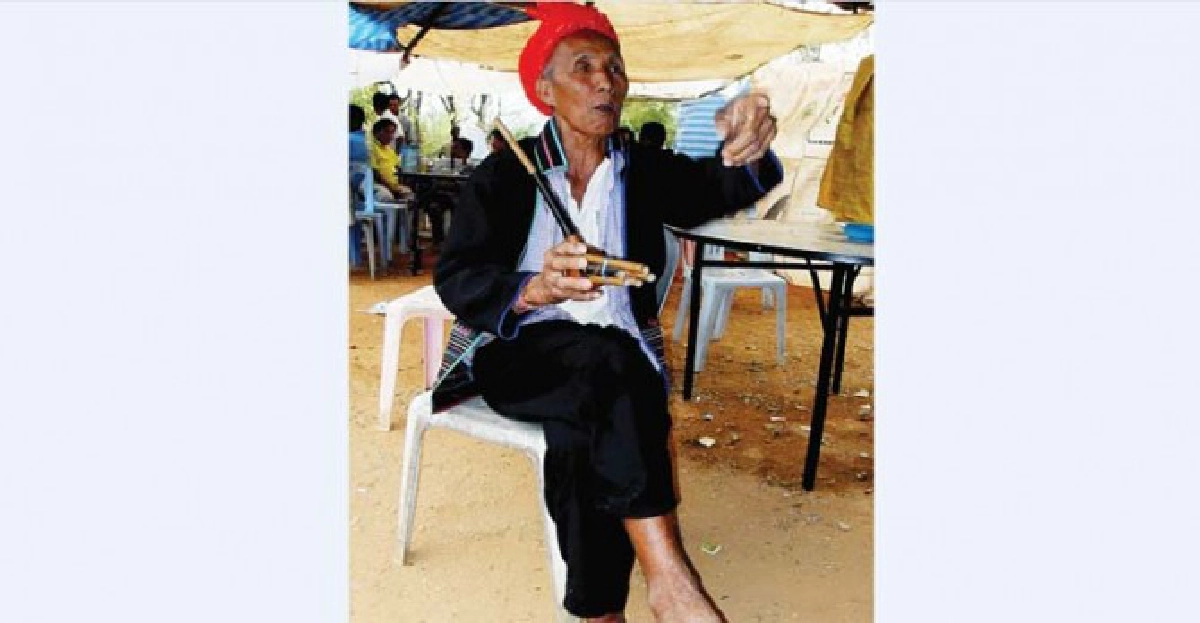 โล้ชิงช้า...ประเพณีอาข่า 