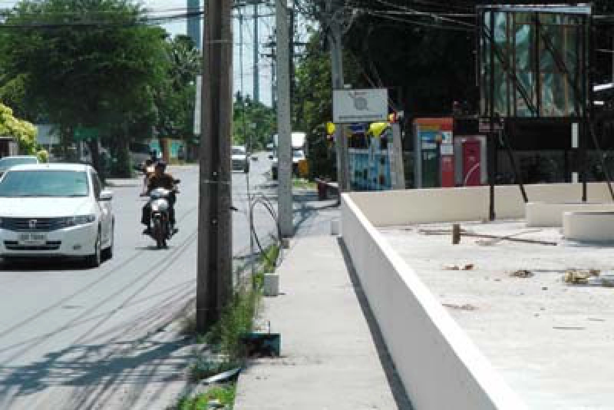 ย้ายตู้โทรศัพท์แล้ว ย้ายตู้โทรศัพท์แล้ว