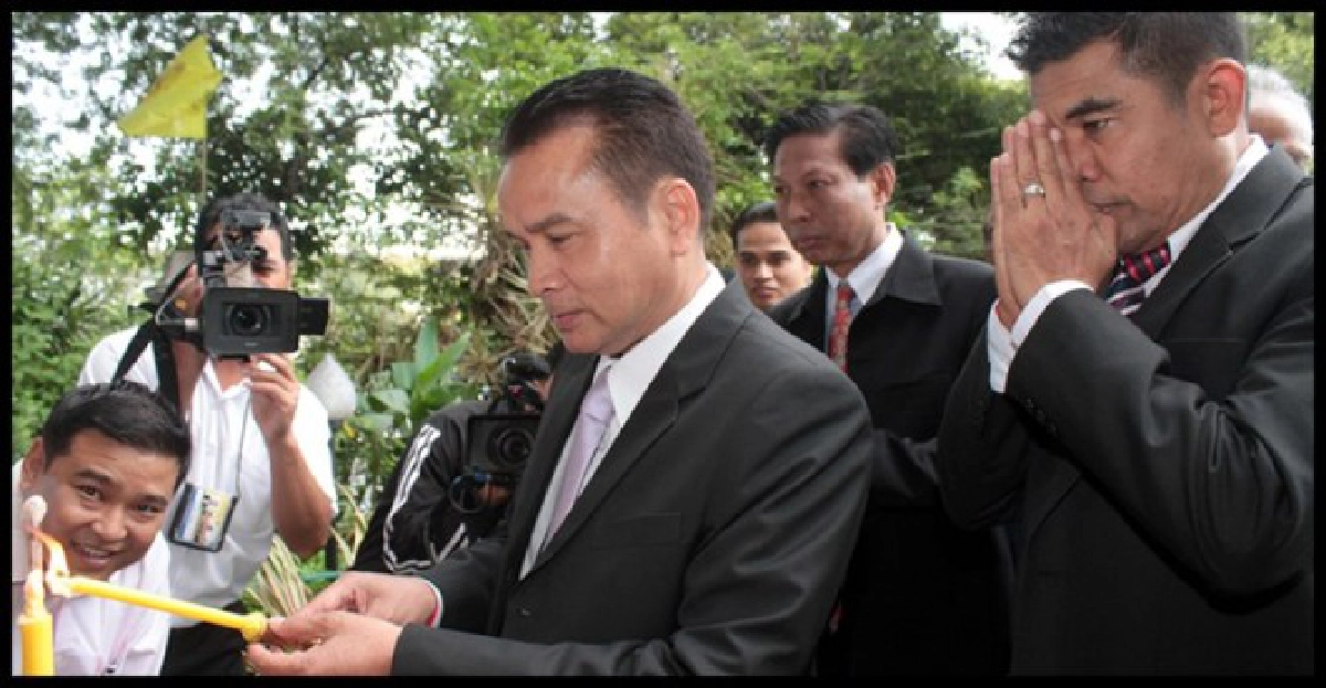 'อารี-เจ๋งดอกจิก'ยันไร้2มาตราฐาน
'อารี-เจ๋งดอกจิก'ยันไร้2มาตราฐาน