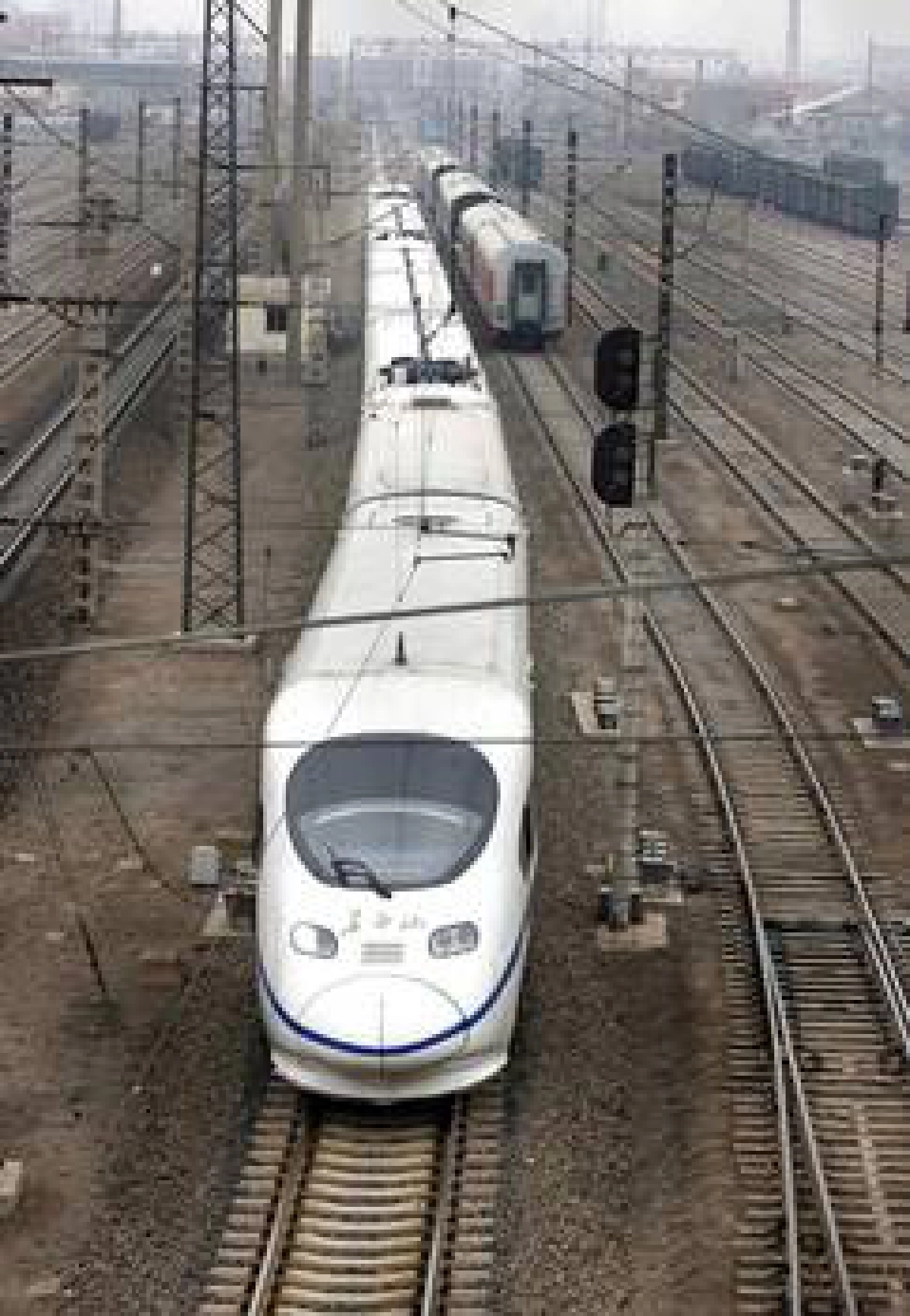 โยกงบรถไฟทางคู่ผุดความเร็วสูง4เส้น โยกงบรถไฟทางคู่ผุดความเร็วสูง4เส้น