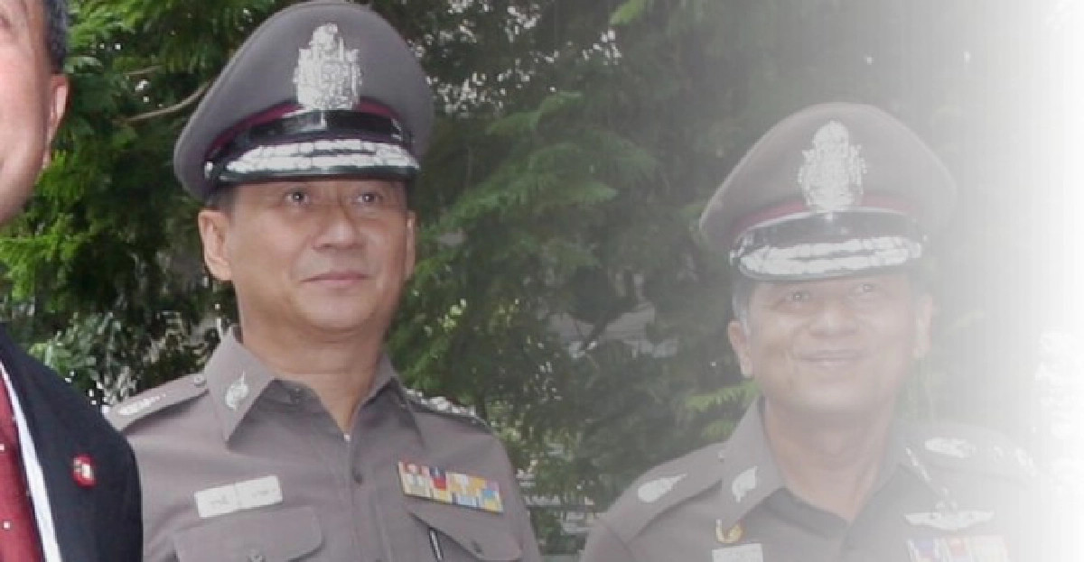"พ่อ..เลือดเนื้อเชื้อไขเป็นตำรวจอาชีพ" "พ่อ..เลือดเนื้อเชื้อไขเป็นตำรวจอาชีพ"