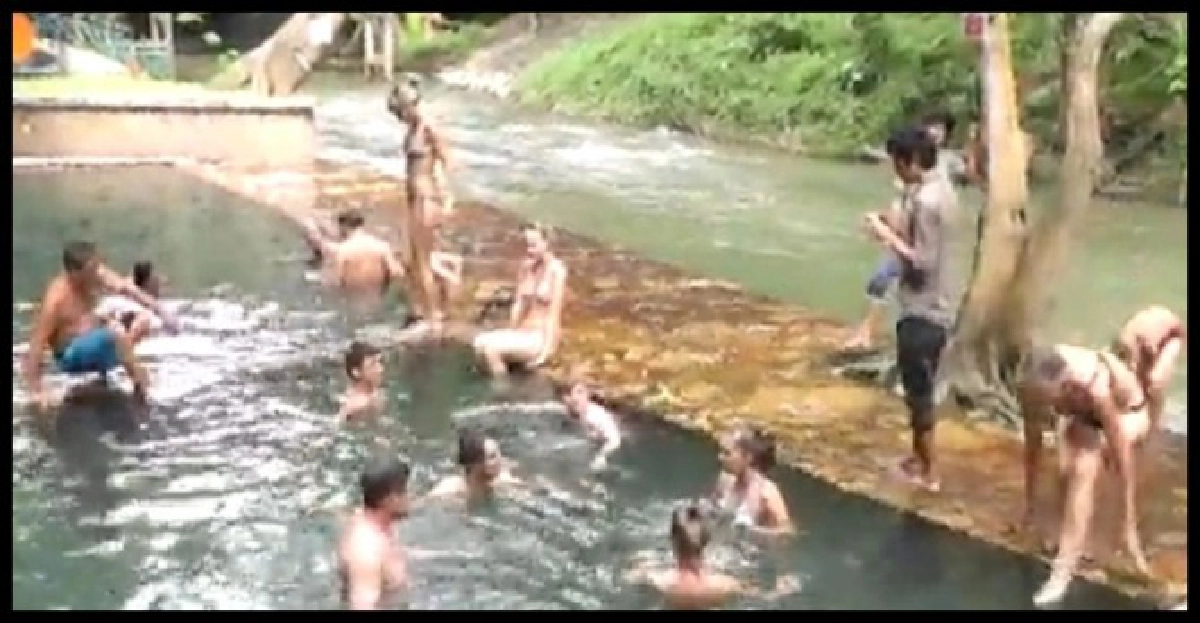 ชวนเที่ยวน้ำพุร้อนหินดาดเมืองกาญจน์