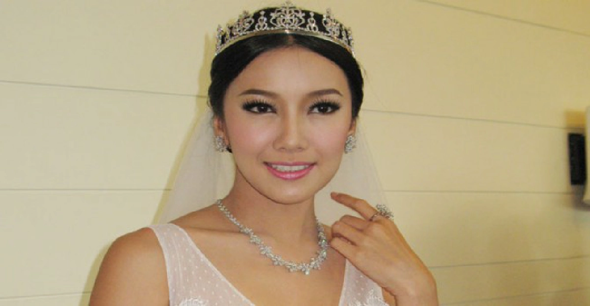 เม้าท์นอกจอ
เม้าท์นอกจอ