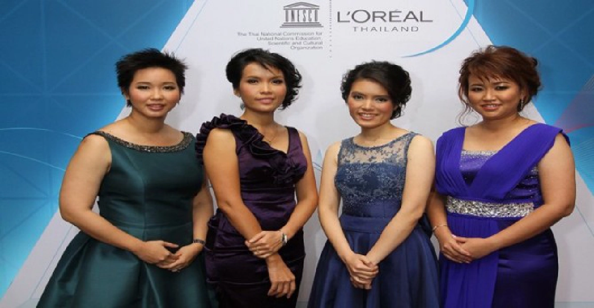 วิทย์ก้าวไกลกับงานวิจัยจาก4สาว
วิทย์ก้าวไกลกับงานวิจัยจาก4สาว