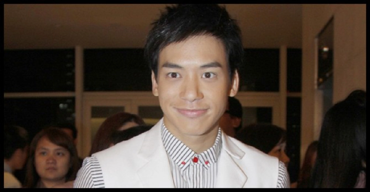 'บี้'ปลื้มคว้านักร้องชายที่สุดแห่งปี 'บี้'ปลื้มคว้านักร้องชายที่สุดแห่งปี
