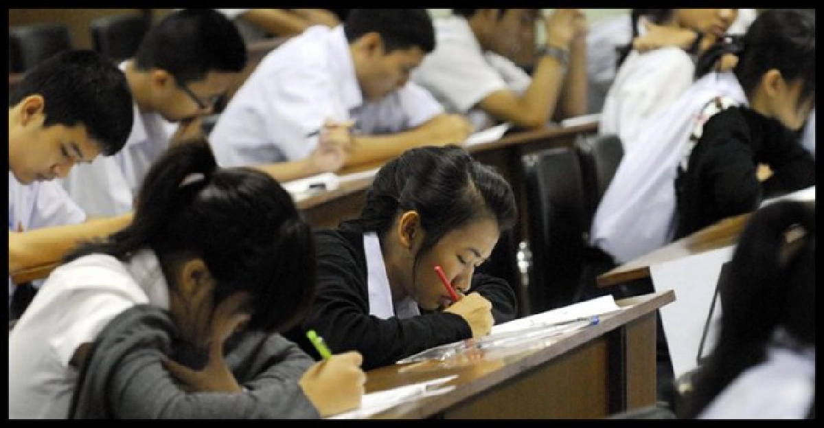 ศธ.ยันเลื่อน GAT/PATเป็น 5-6,12-13 พ.ย ศธ.ยันเลื่อน GAT/PATเป็น 5-6,12-13 พ.ย