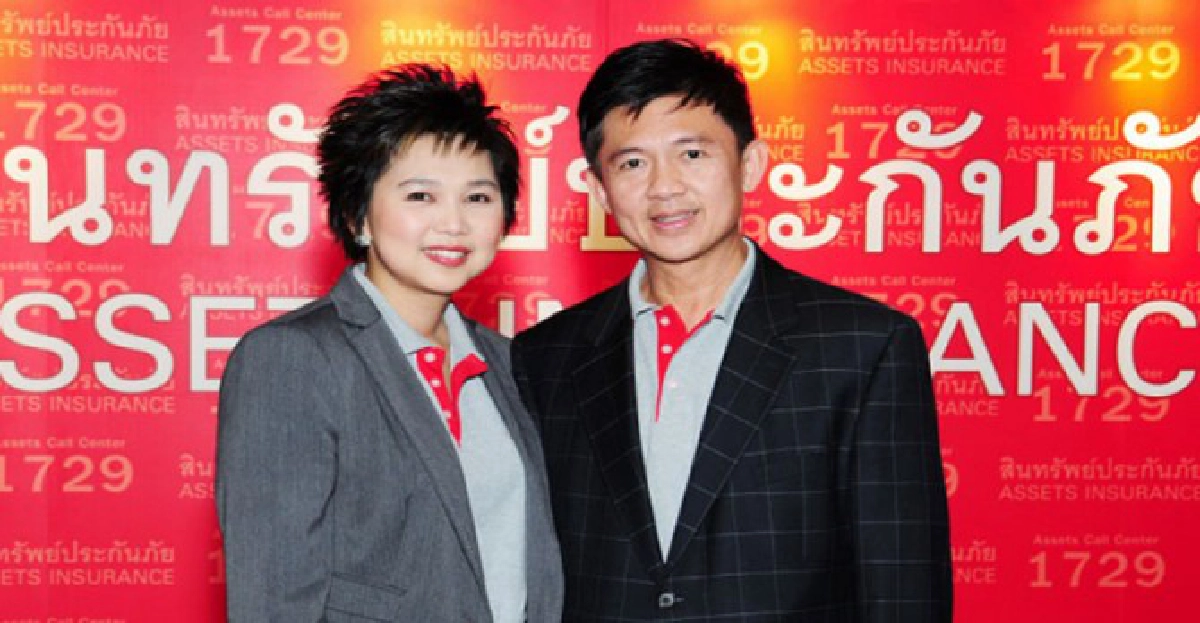 จ้อกับมาดามลิลลี่
จ้อกับมาดามลิลลี่