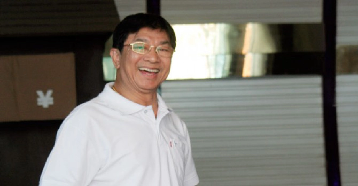 'พนม นพพร'ยันบริษัทปึ้กส่ง'แมงปอ'โชว์'เริ่ดด่ะ'
'พนม นพพร'ยันบริษัทปึ้กส่ง'แมงปอ'โชว์'เริ่ดด่ะ'